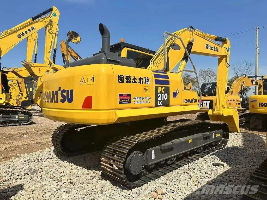 Komatsu PC 210-8 대형 굴삭기 29톤 이상