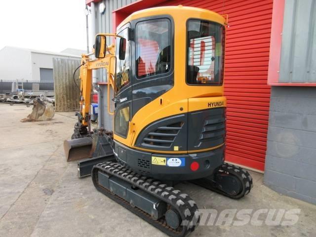 Hyundai R25Z-9 AK 소형 굴삭기 7톤 미만