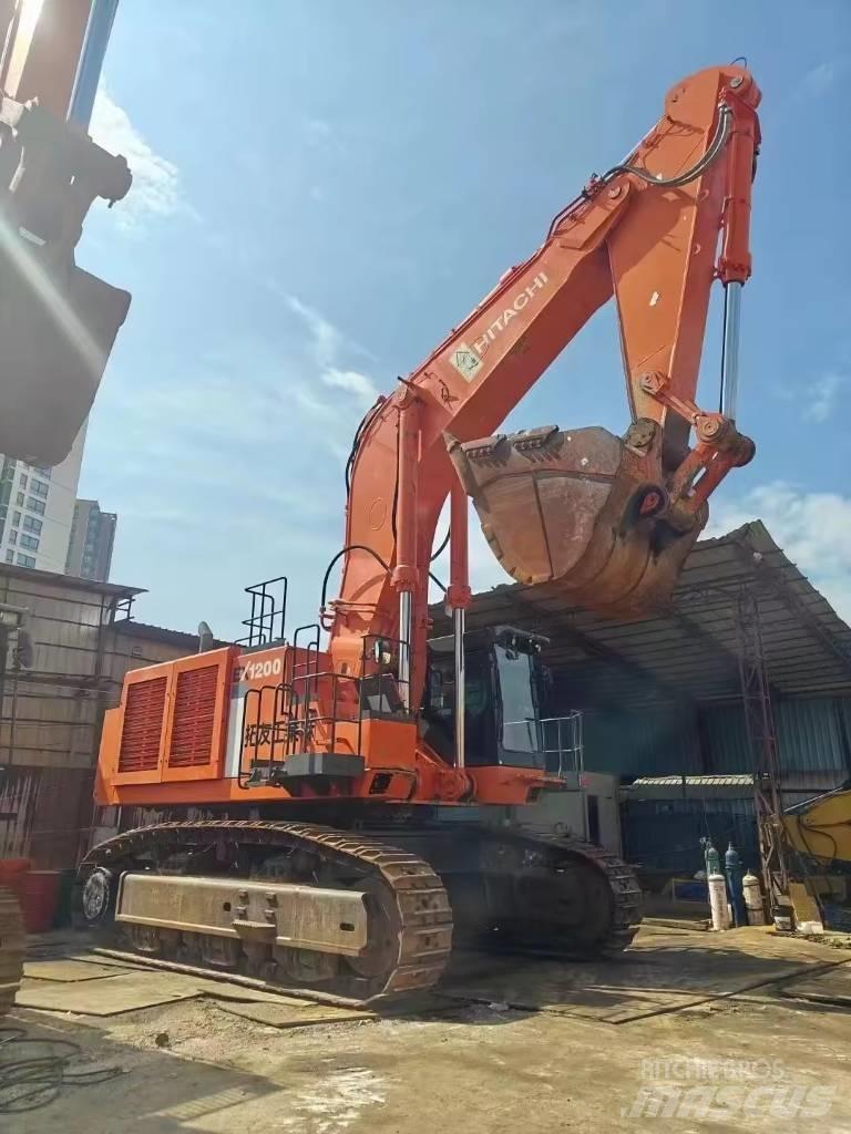 Hitachi EX 1200 대형 굴삭기 29톤 이상