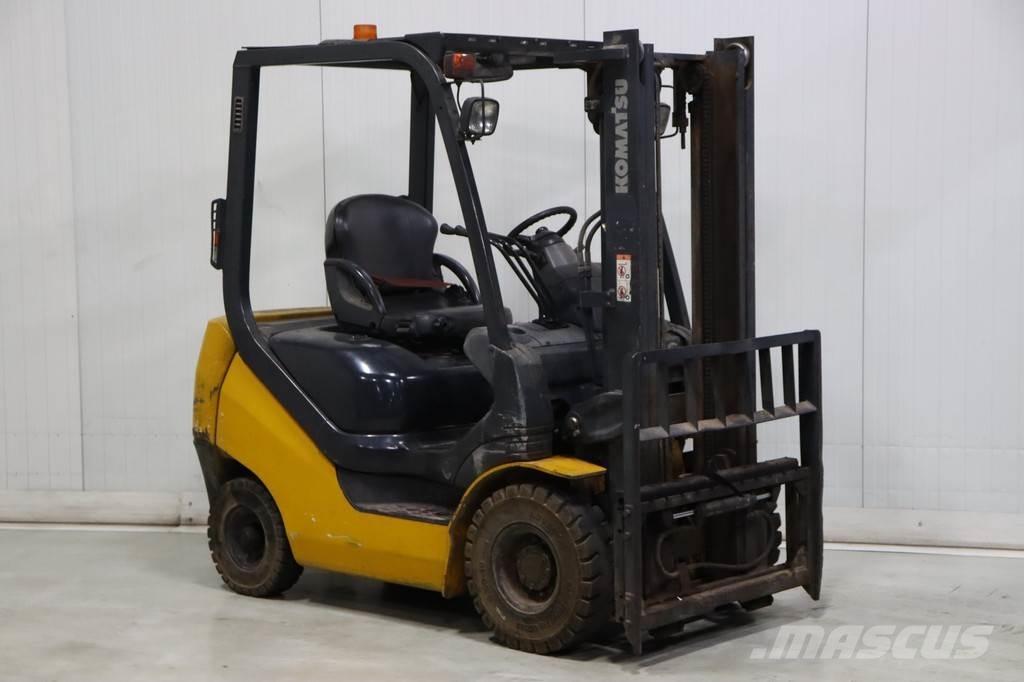 Komatsu FD18T-20 디젤 지게차