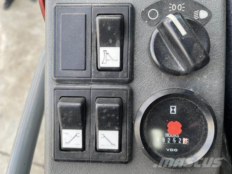 Volvo EW 140 B  휠 굴삭기