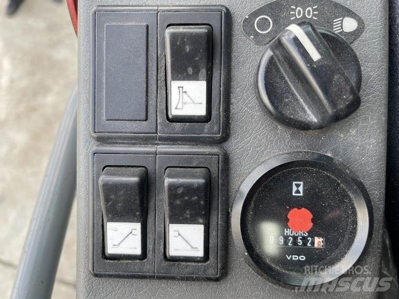Volvo EW 140 B  휠 굴삭기