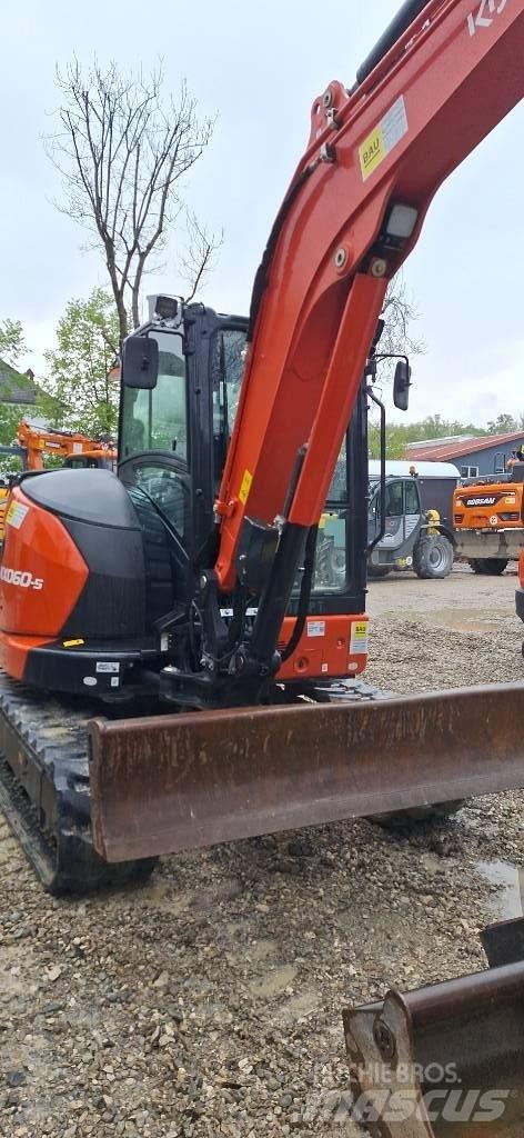 Kubota KX 060-5 소형 굴삭기 7톤 미만