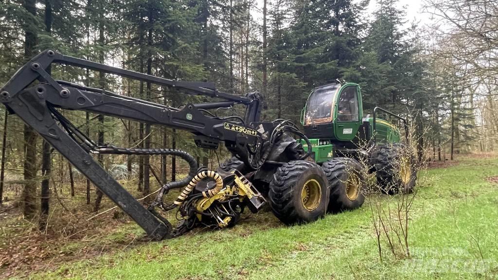 John Deere 1470 E 원목 하베스터