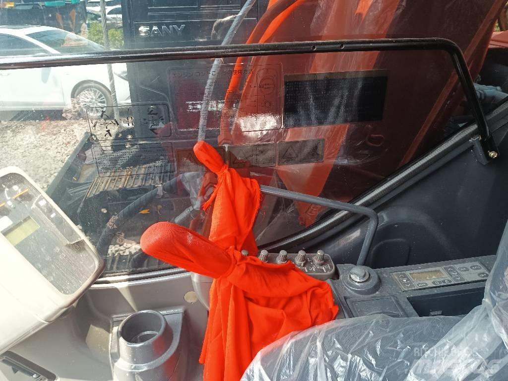 Hitachi ZX 70 대형 굴삭기 29톤 이상