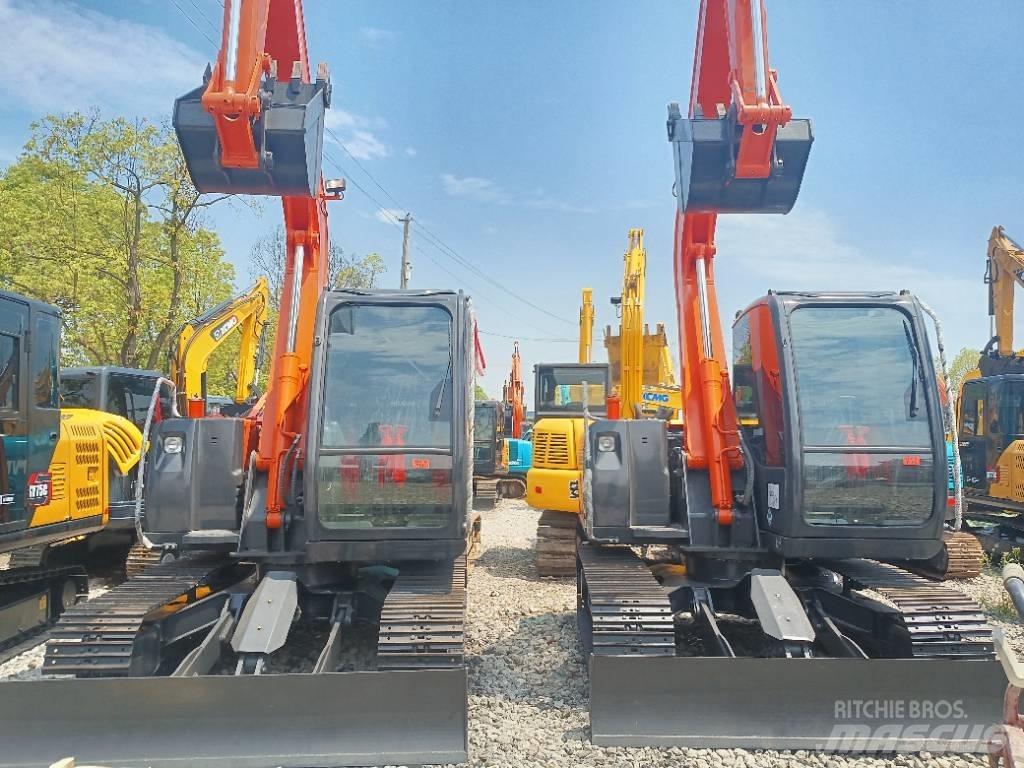 Hitachi ZX 70 대형 굴삭기 29톤 이상