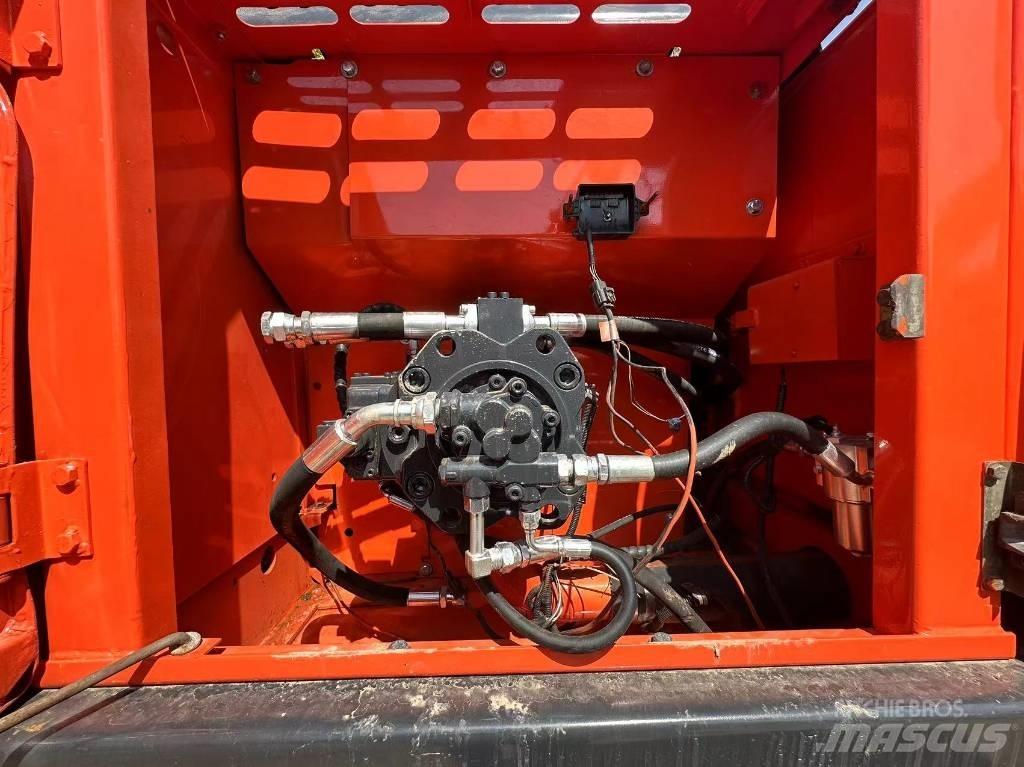 Doosan DX 225 LC-9 대형 굴삭기 29톤 이상