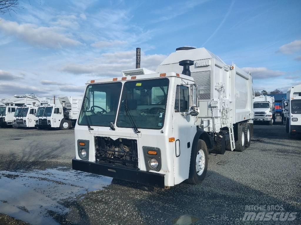 Mack LEU613 폐기물 수거 트럭