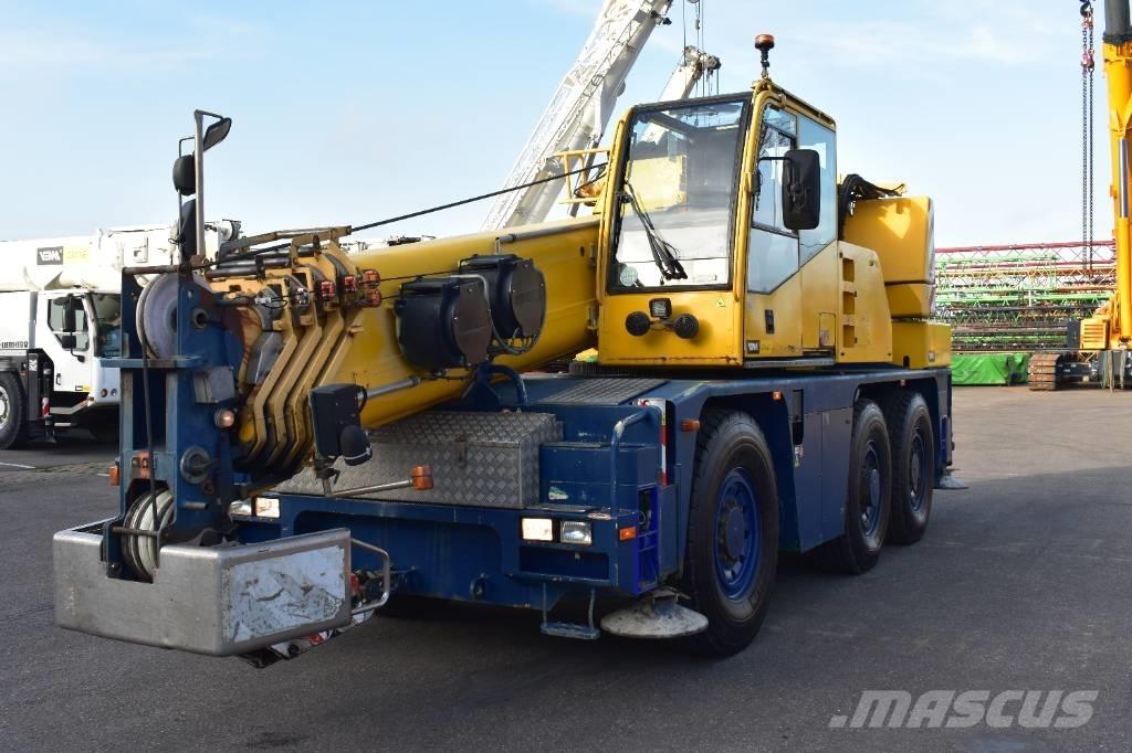 Demag AC 40 City A/T 크레인