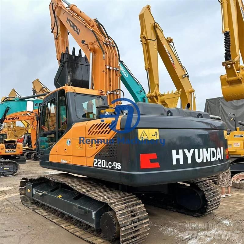 Hyundai R220LC-9S 대형 굴삭기 29톤 이상