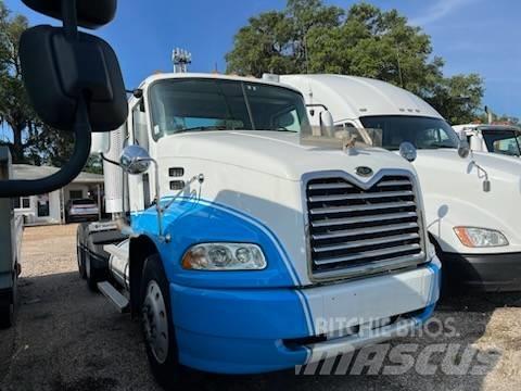 Mack CXN613 트랙터 유닛
