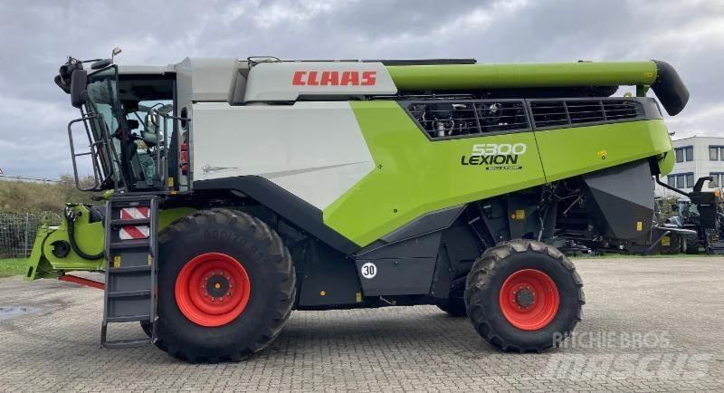 CLAAS LEXION 5300 콤바인 수확기