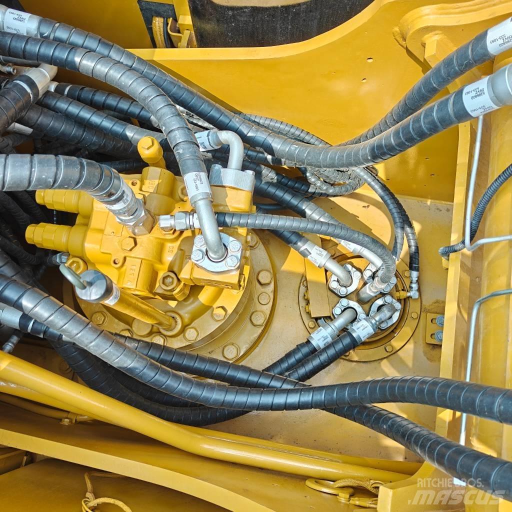 CAT 320D2L 대형 굴삭기 29톤 이상