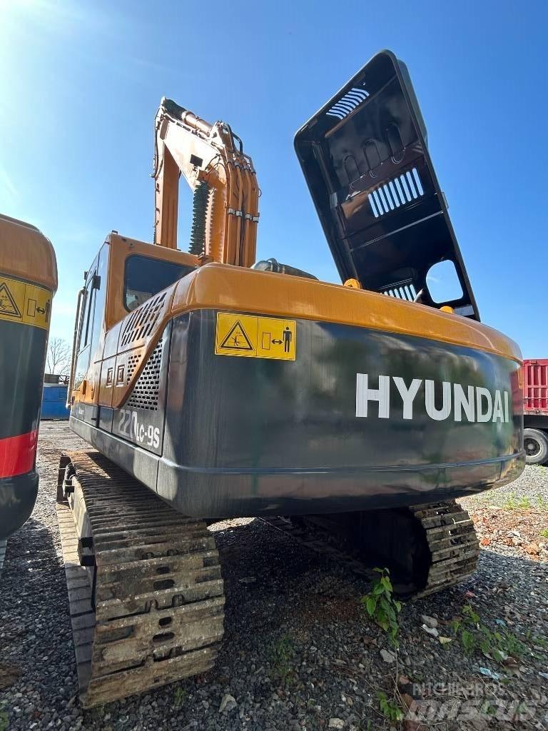 Hyundai 220LC-9S 대형 굴삭기 29톤 이상