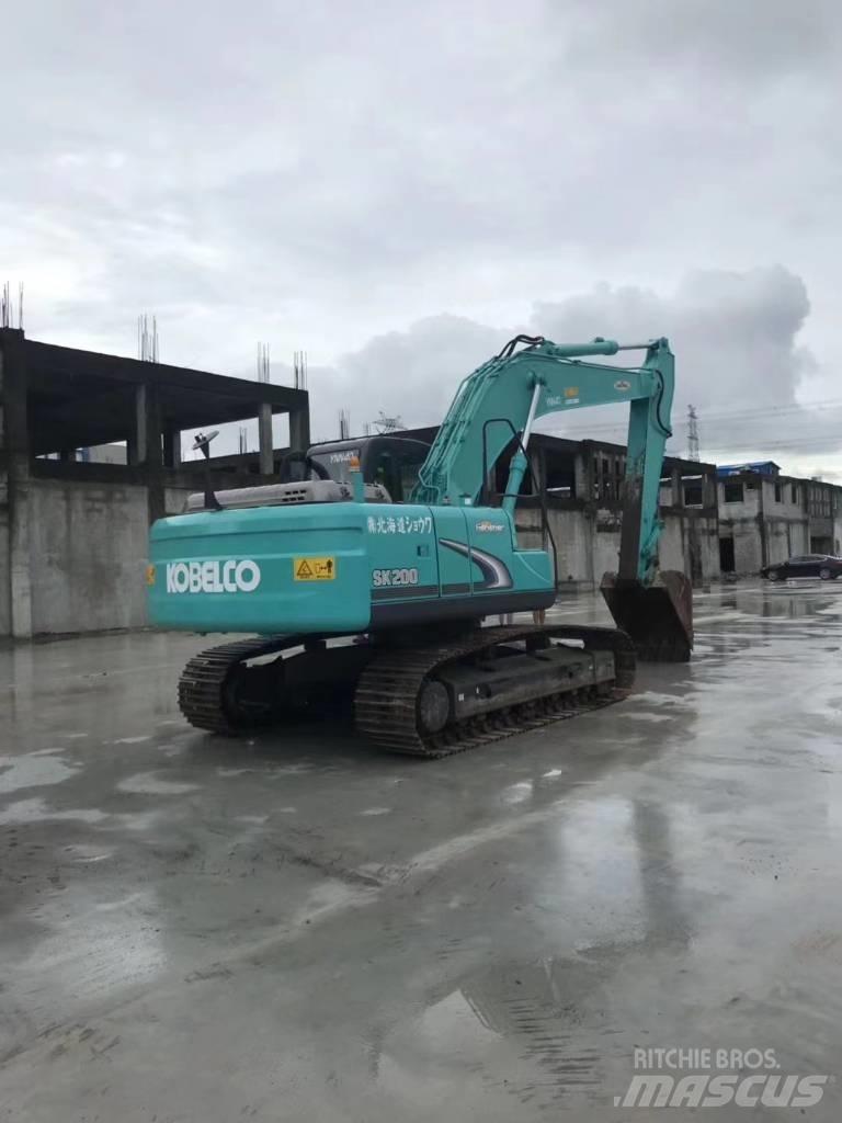 Kobelco SK 200 대형 굴삭기 29톤 이상