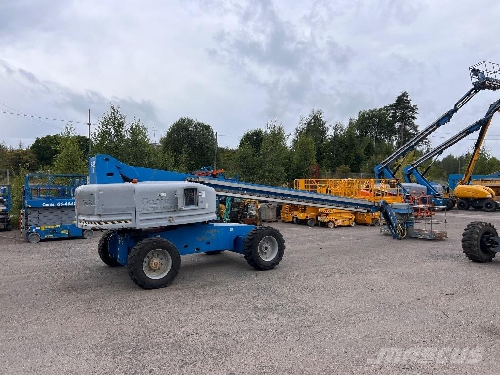 Genie S 85 관절형 전동이동 리프트