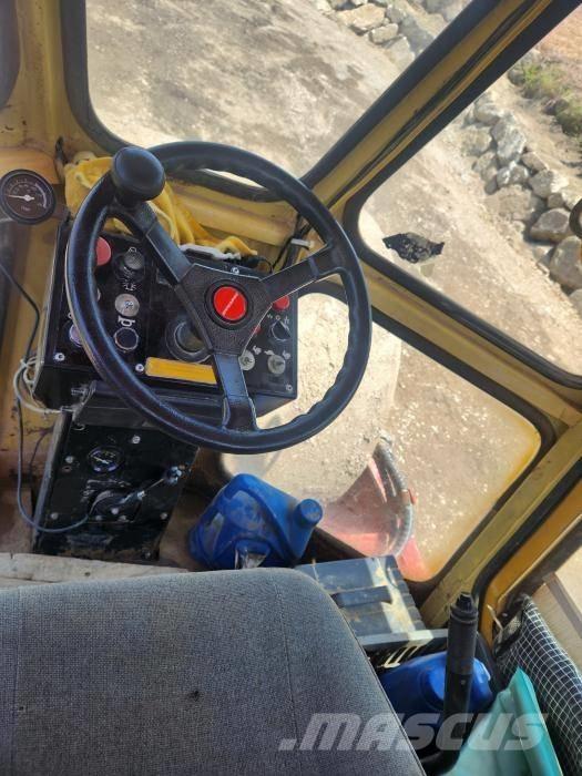 Dynapac CA250D 기타 롤러