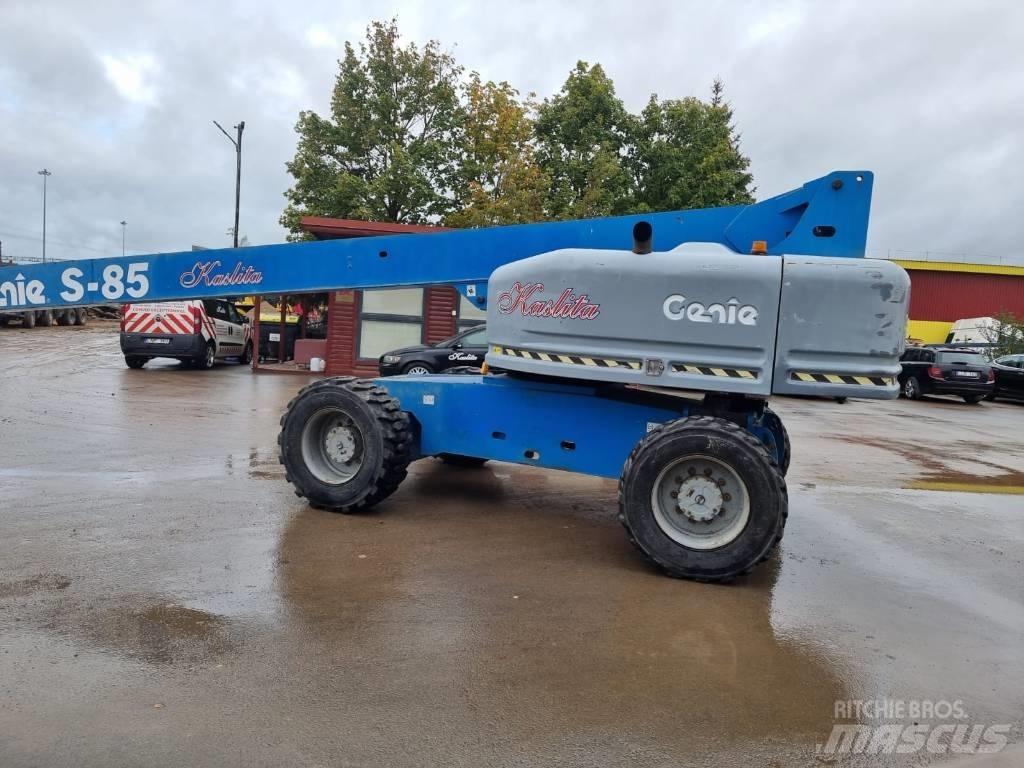 Genie S 85 4WD 견인식 전동이동 리프트