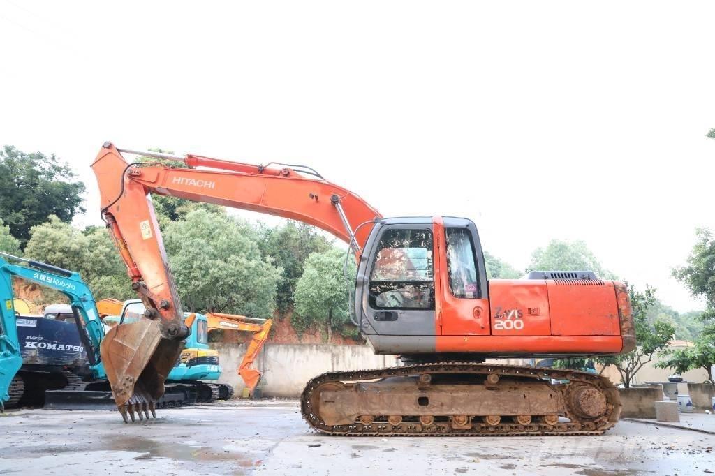 Hitachi ZX 200 LC-3 대형 굴삭기 29톤 이상