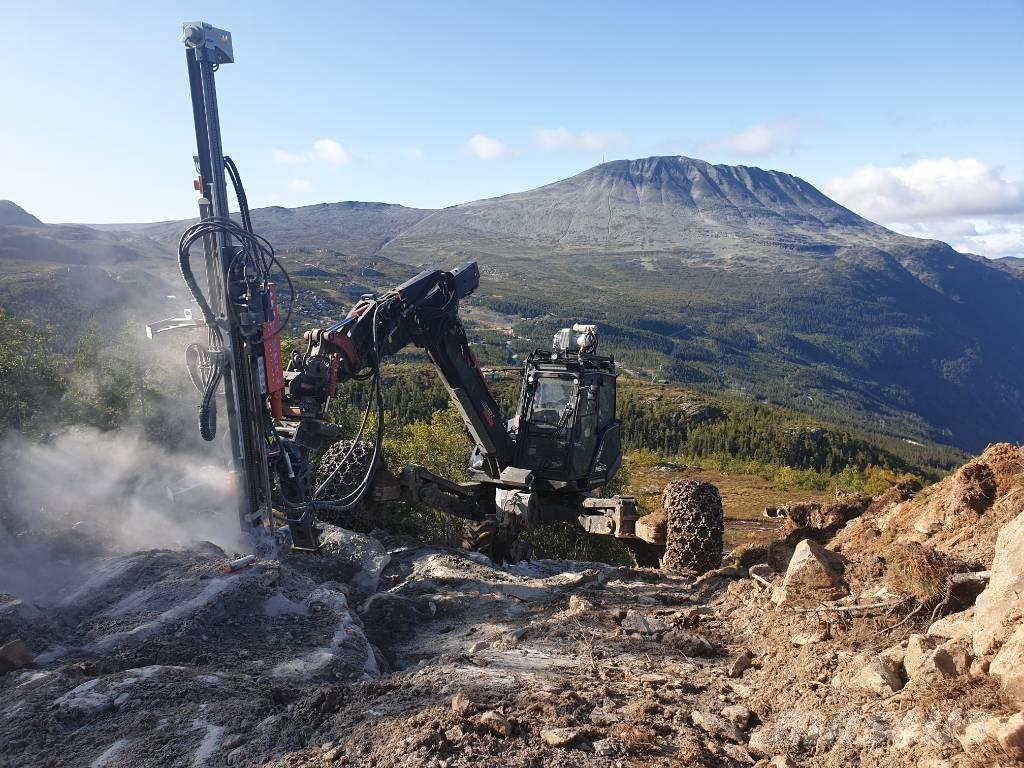 Menzi Muck M540 특수 굴삭기