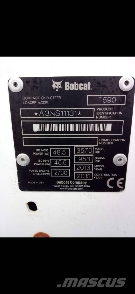 Bobcat T 590  스키드로더