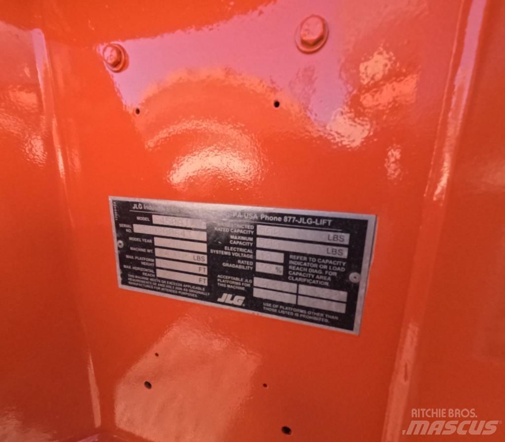 JLG E 450 AJ 관절형 전동이동 리프트
