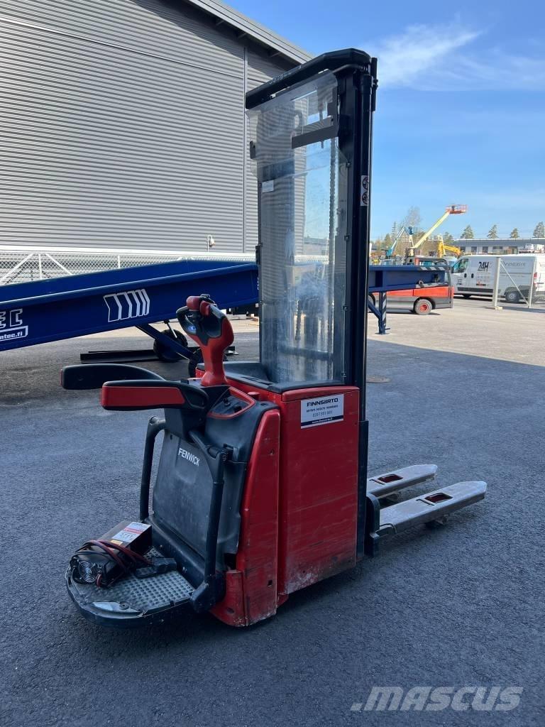 Linde L16AP 보행식 리치 지게차