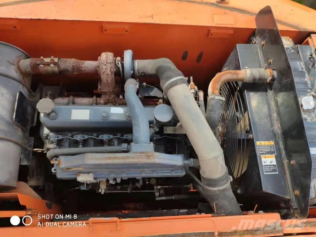 Doosan DH210W-7  휠 굴삭기