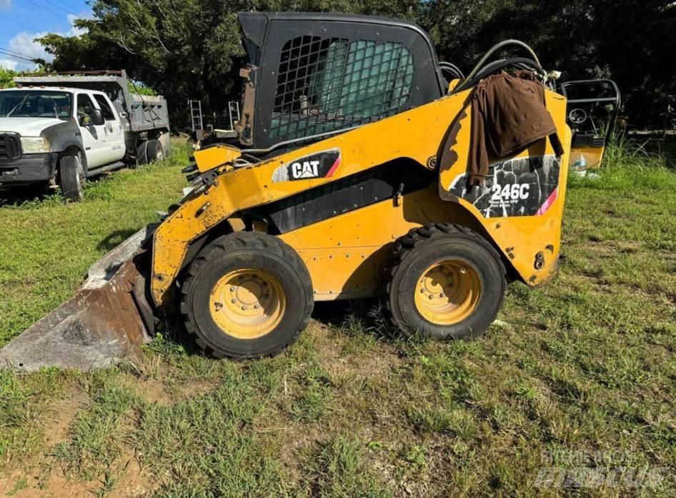 CAT 248C  스키드로더