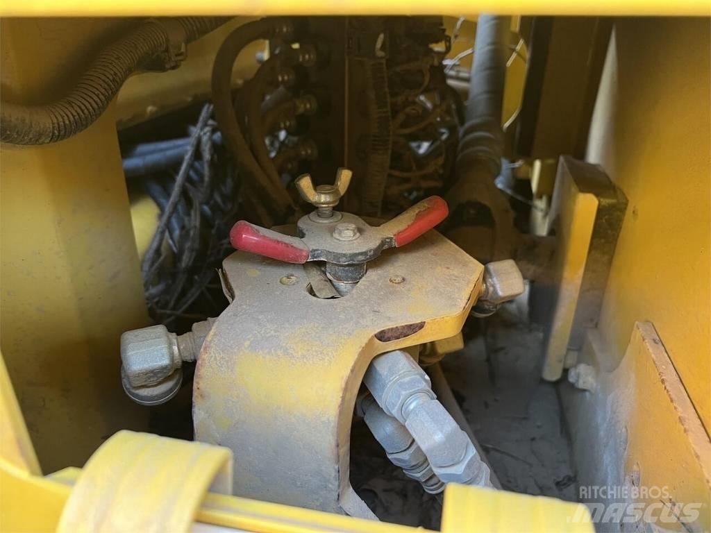 Komatsu PC 170 LC 대형 굴삭기 29톤 이상