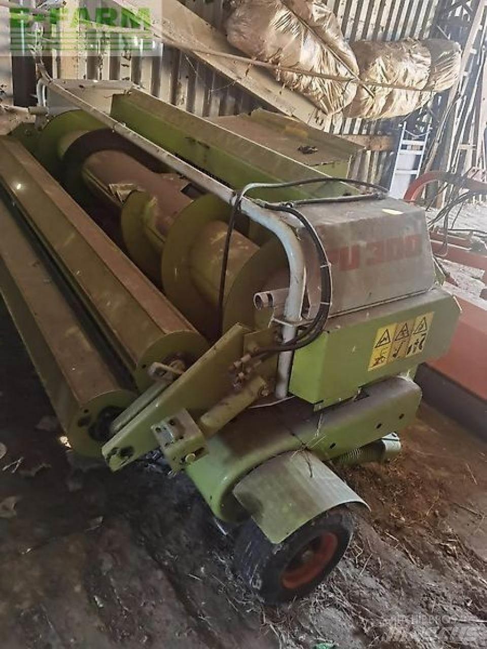 CLAAS jaguar 682s 자동 초지기계
