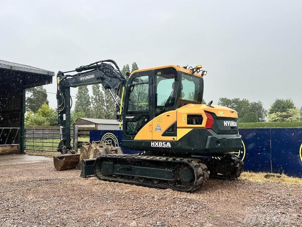 Hyundai HX85A 특수 굴삭기