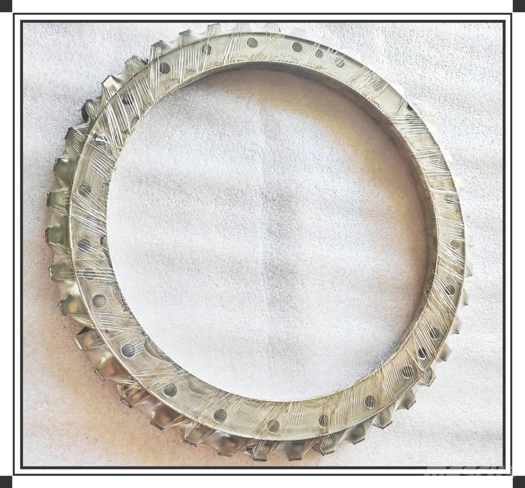 CLAAS Toothed rim 트랜스미션