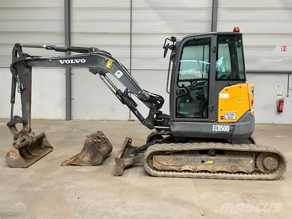 Volvo ECR 50 D 소형 굴삭기 7톤 미만