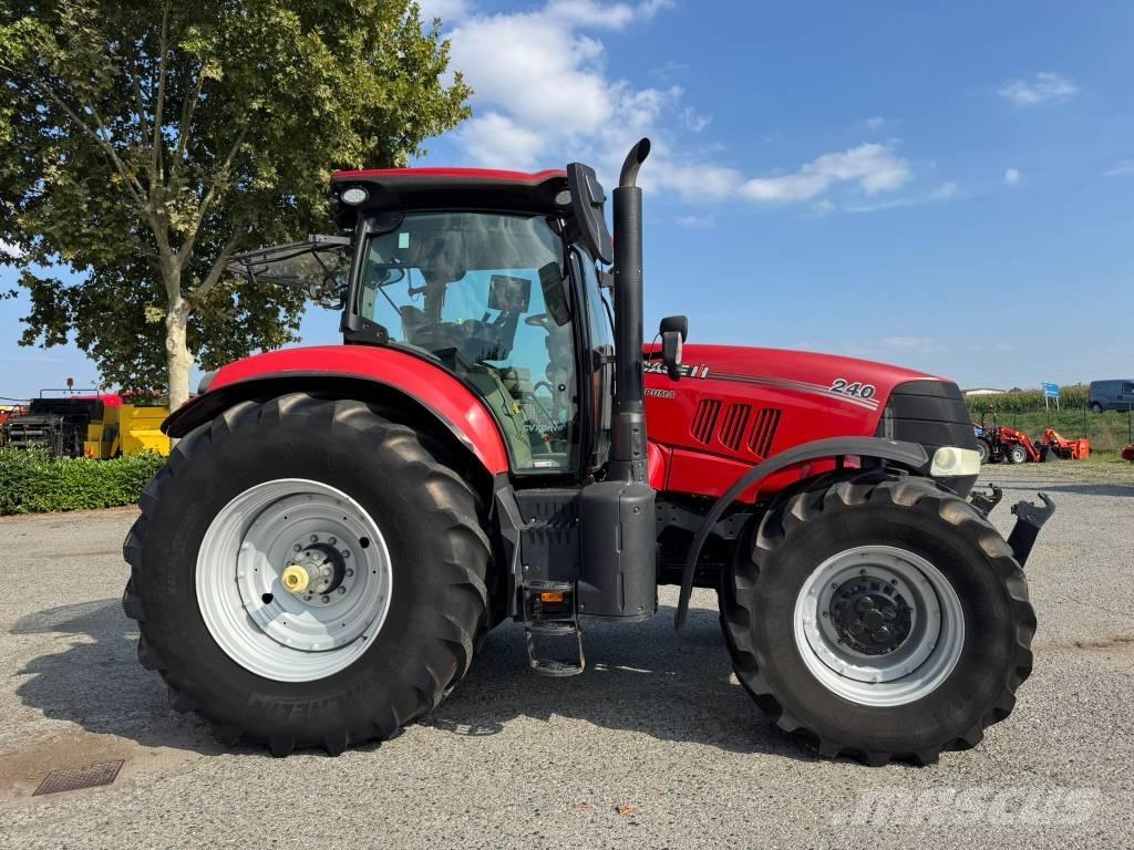 Case IH Puma 240 CVX 트랙터
