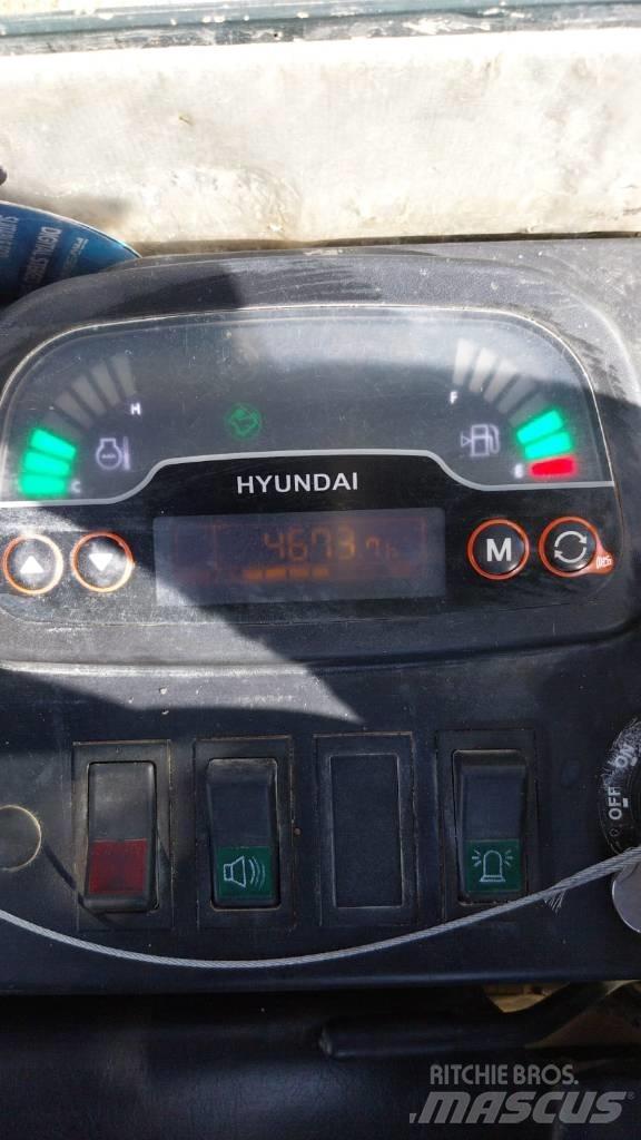 Hyundai X30Z-9AK 중형굴삭기 7톤-28톤