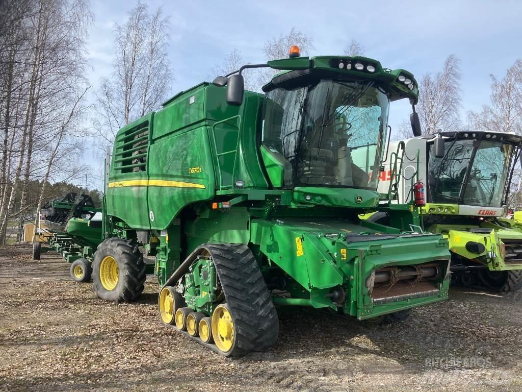 John Deere 670i 콤바인 수확기