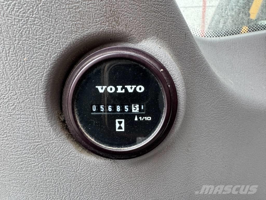 Volvo EWR 150 E  휠 굴삭기
