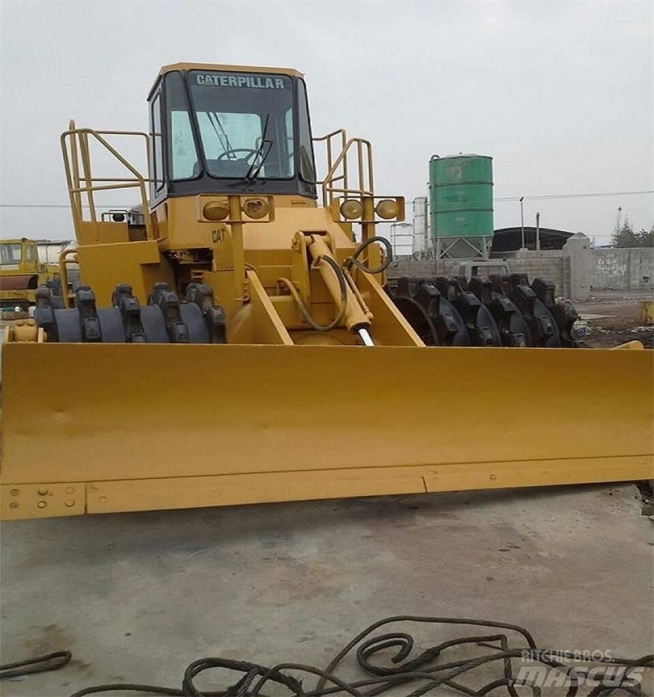 CAT 815 B 토양 다짐기