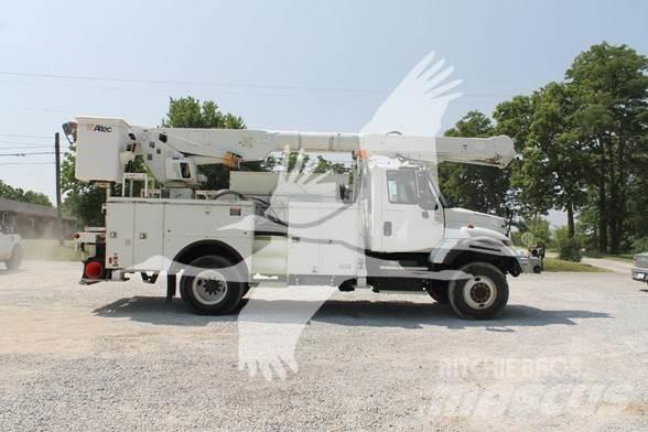 Altec AM855 트럭 탑재 고소작업대
