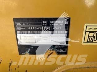 CAT 420F2 백호로더