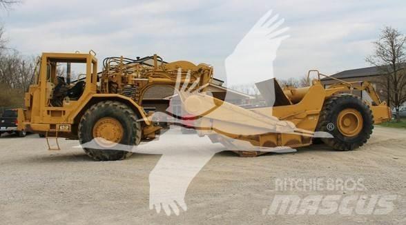 CAT 621F 스크레이퍼