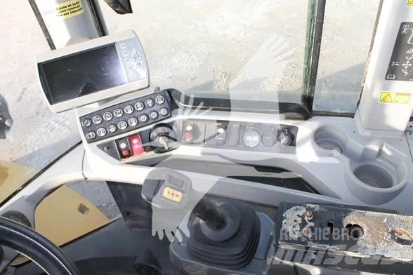CAT 924K  휠로우더