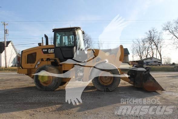 CAT 924K  휠로우더