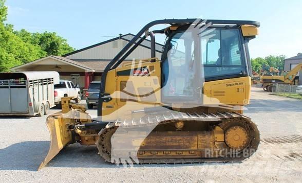 CAT D4K2 LGP 크롤러 도저