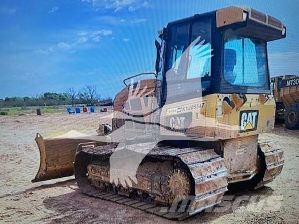 CAT D5K2 LGP 크롤러 도저