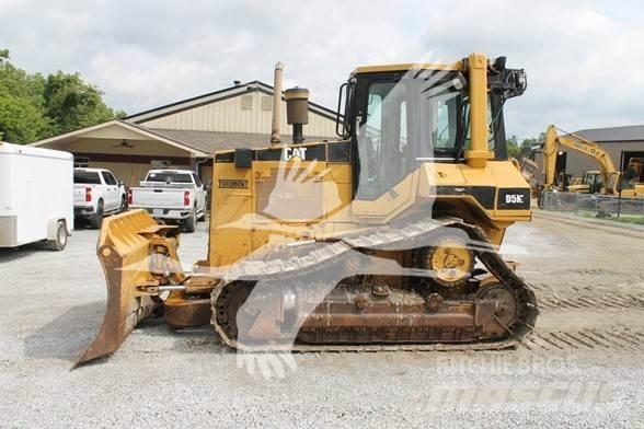 CAT D5M XL 크롤러 도저