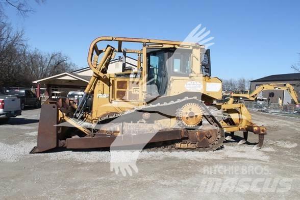 CAT D6T XL 크롤러 도저