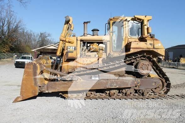 CAT D8N 크롤러 도저