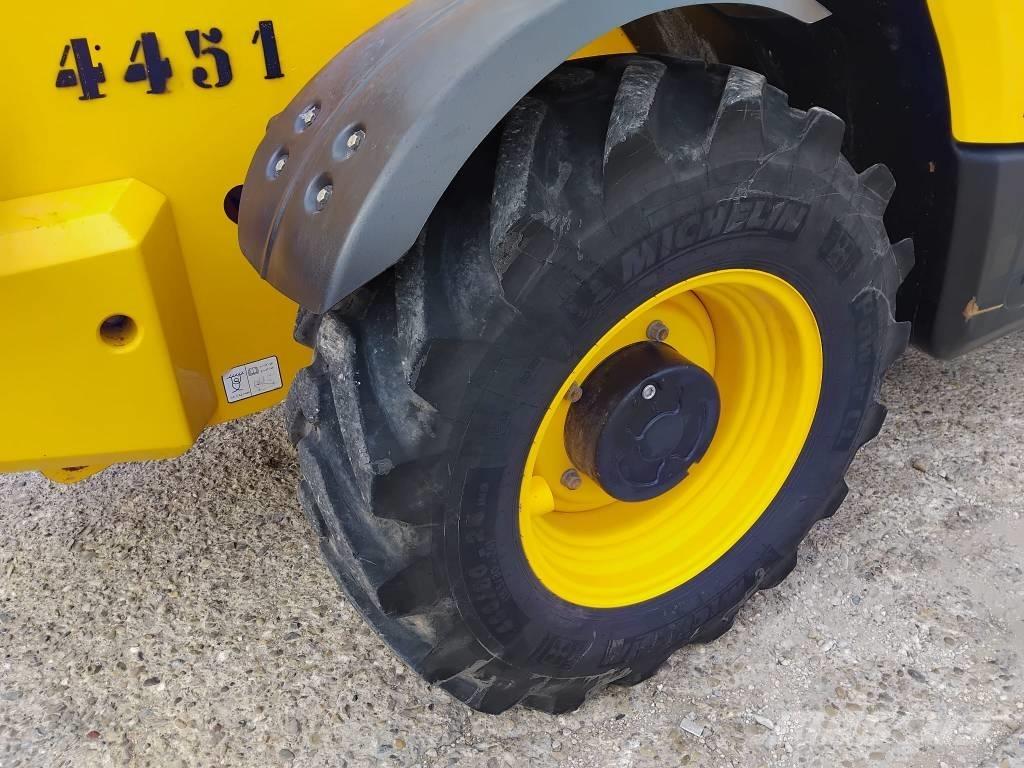 JCB 540.180 텔러 핸들러